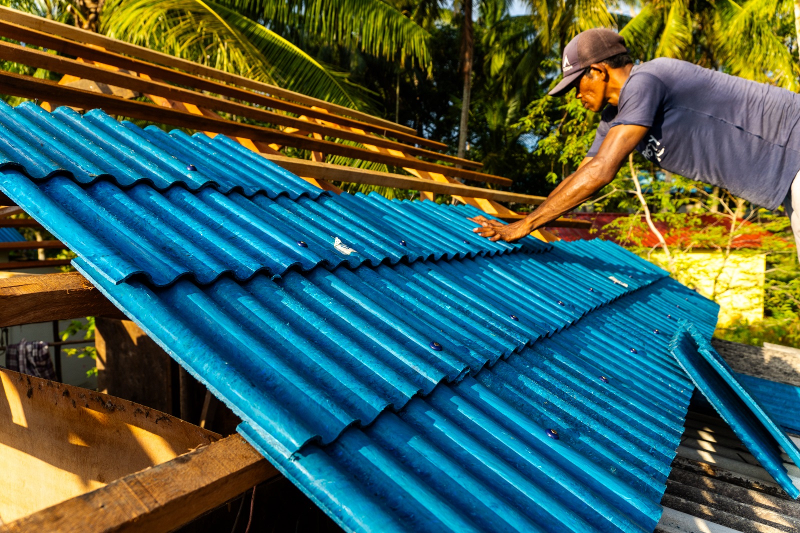 Replacing hazardous asbestos with recycled ocean plastic for roofs